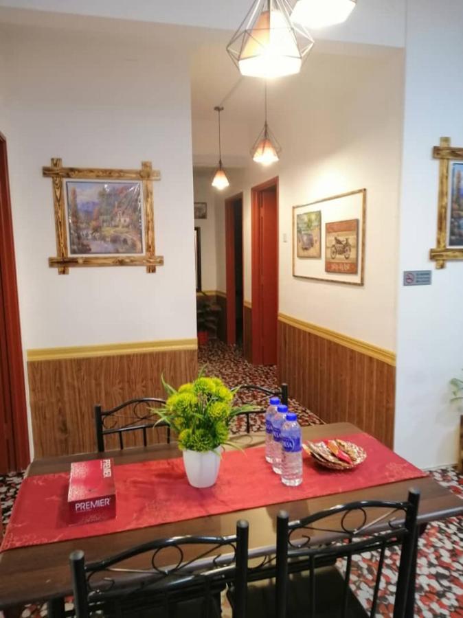 Homestay Camelia Kuala Terengganu - Seroja House Bagian luar foto
