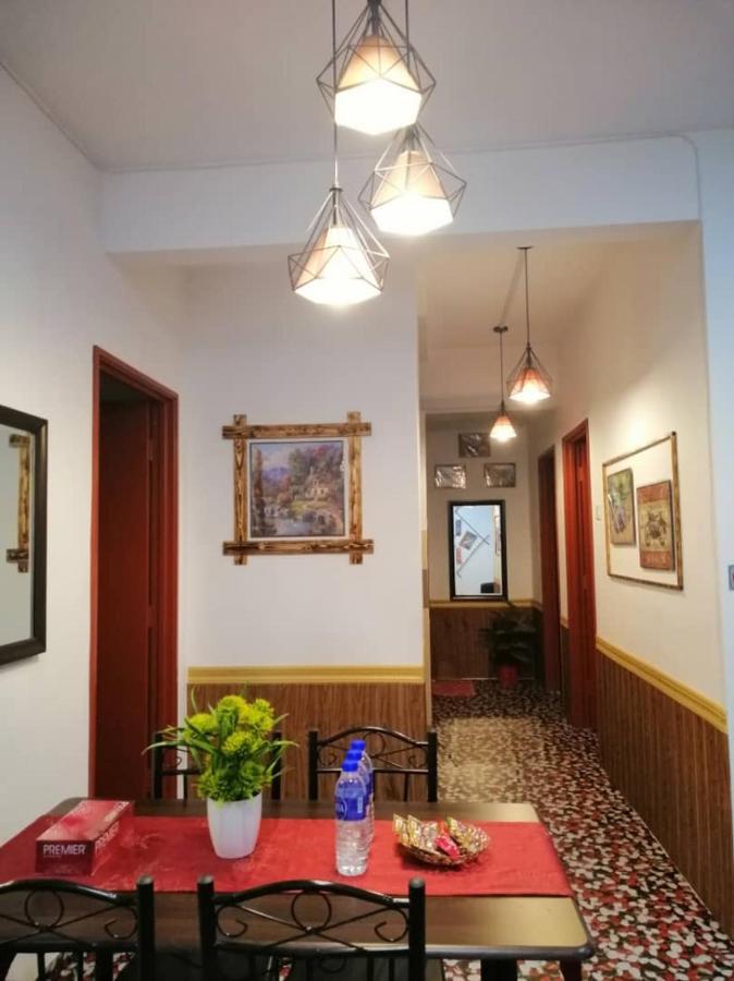 Homestay Camelia Kuala Terengganu - Seroja House Bagian luar foto